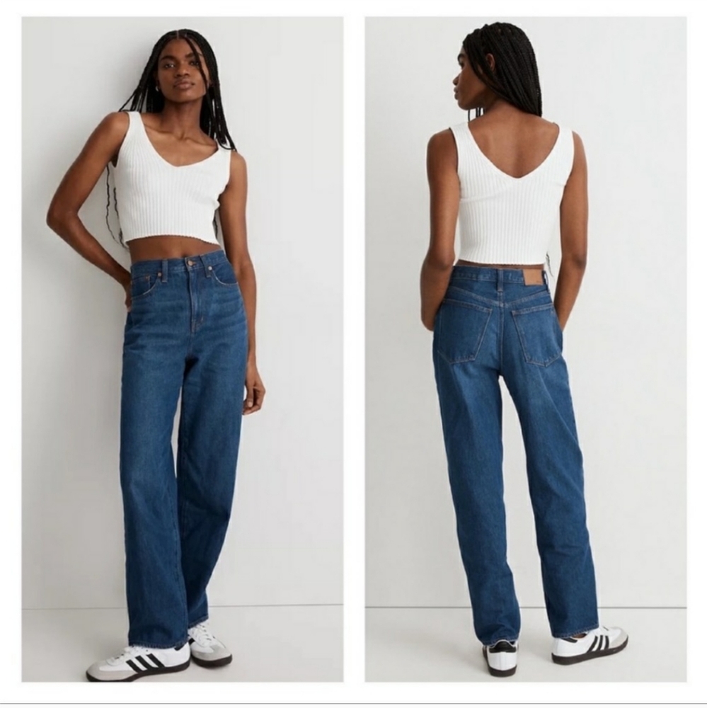 Madewell size 30 baggy straight leg jeans.